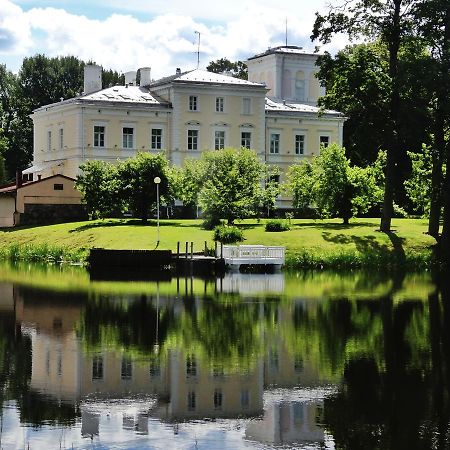 Igates Pils Hotel Sigulda Exterior foto